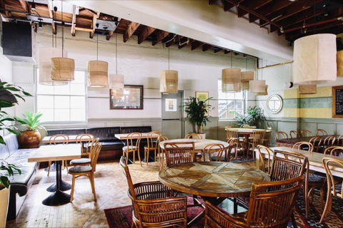 Bridgeview Hotel - VIC Tourism 2
