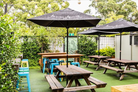 Bridgeview Hotel - VIC Tourism 3