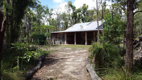 Byfield Cabins On Waterpark Creek - VIC Tourism 0