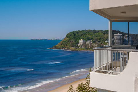 Cashelmara Burleigh Beachfront Apartments - VIC Tourism 1