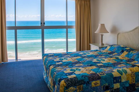 Cashelmara Burleigh Beachfront Apartments - VIC Tourism 2