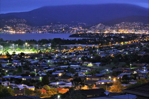 Charbella's On Norma - VIC Tourism 2