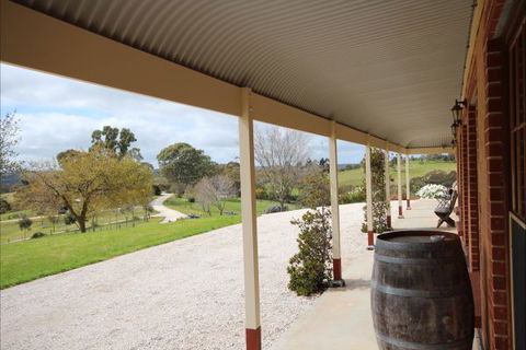 Clare View Accommodation - Clare View House - VIC Tourism 2