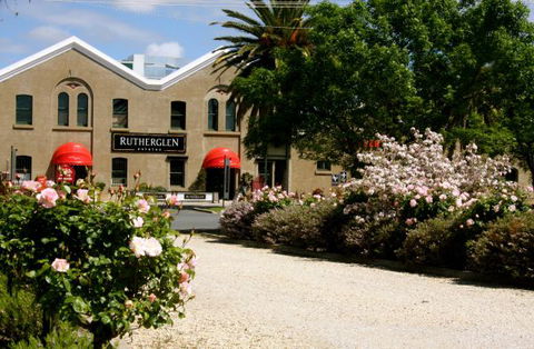 Wine Village Motor Inn - VIC Tourism 8