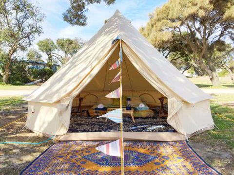 Happy Glamper Mornington Peninsula - VIC Tourism 1
