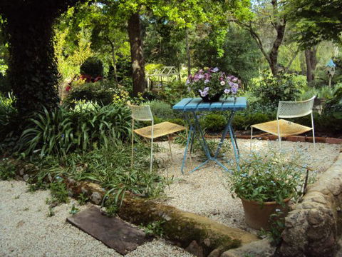 Harcourt Elms Bed And Breakfast - VIC Tourism 4
