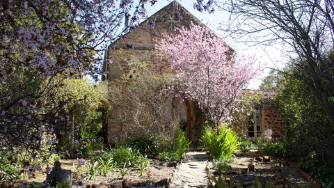 Christabelle Cottage - VIC Tourism 0