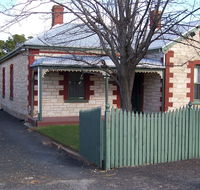 Naracoorte Cottages  Smith Street Villa - VIC Tourism