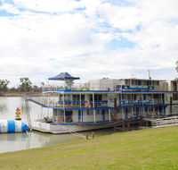 Murray River Queen Backpackers - VIC Tourism