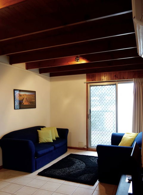 Morella Farm Stay - VIC Tourism 7