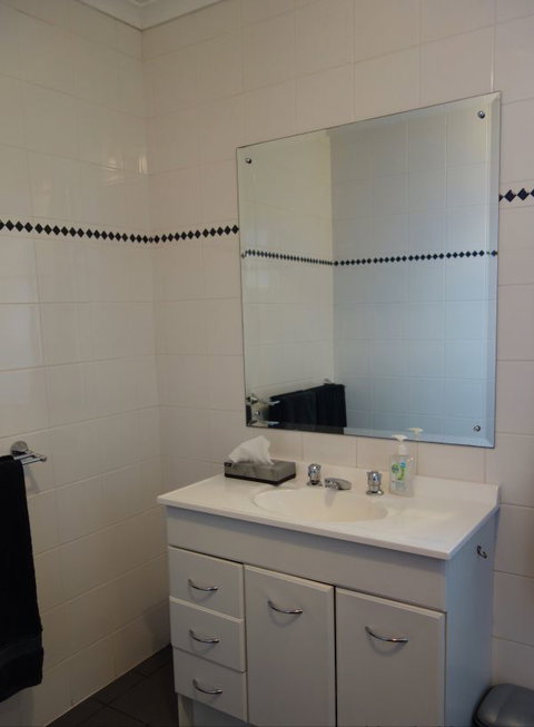 Morella Farm Stay - VIC Tourism 8