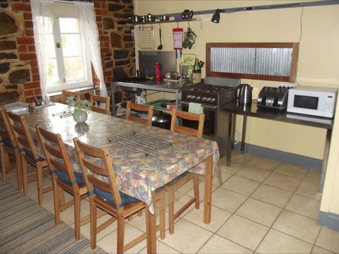 Olive Grove Retreat - VIC Tourism 1