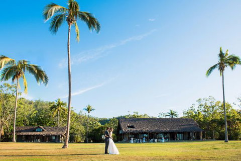 Paradise Cove Whitsundays - VIC Tourism 0