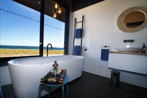 Perlubie Sea - VIC Tourism 1