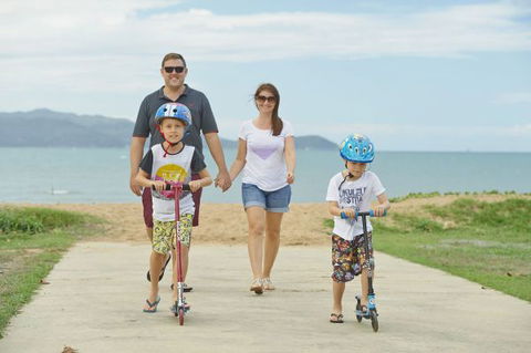 Rowes Bay Beachfront Holiday Park - VIC Tourism 1