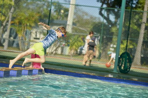 Rowes Bay Beachfront Holiday Park - VIC Tourism 2