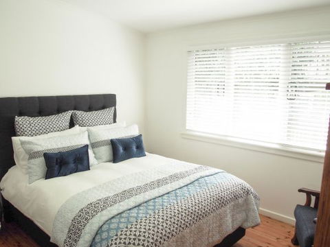 The Milton Bungalow - VIC Tourism 1
