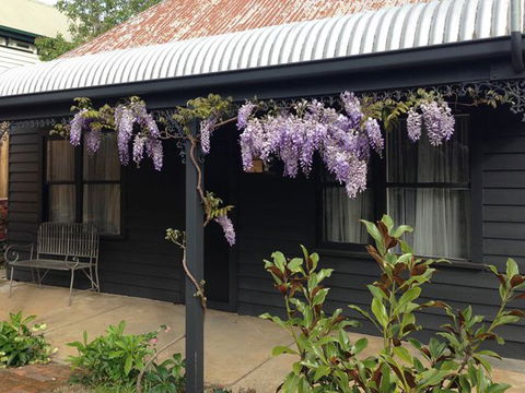 The Gold House - VIC Tourism 0
