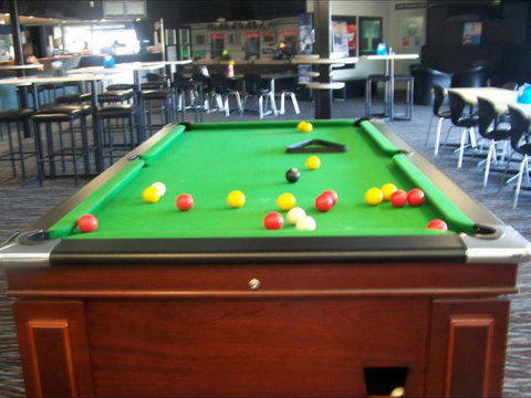 The Foreshore Motel & Tavern (Hobart) Lauderdale - VIC Tourism 5