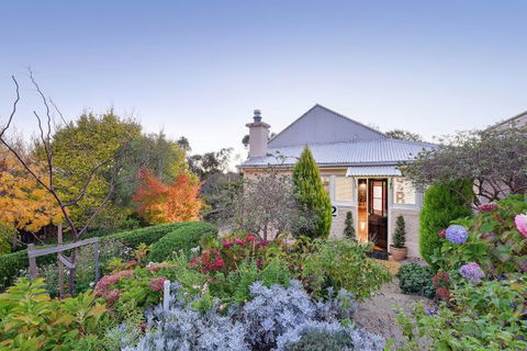 102 On Strath - VIC Tourism 0