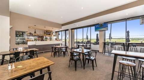 Peppers Moonah Links Resort - VIC Tourism 4