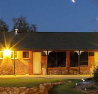 Morgan Colonial Motel - VIC Tourism