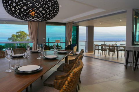 Aqua Aqua Luxury Penthouses - VIC Tourism 0