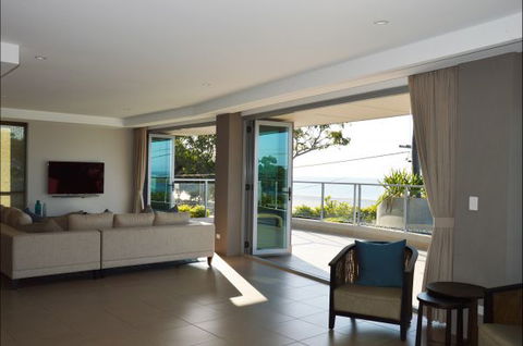 Aqua Aqua Luxury Penthouses - VIC Tourism 1