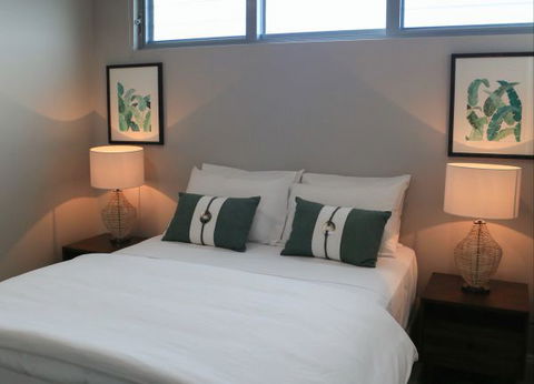 Aqua Aqua Luxury Penthouses - VIC Tourism 5