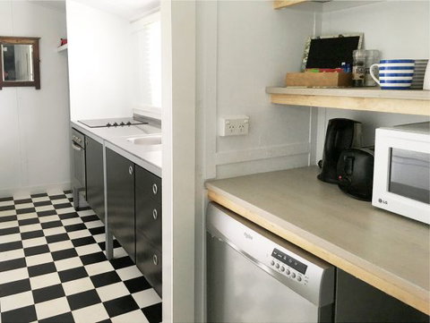 Atlantis Seafarers Cottage - VIC Tourism 4