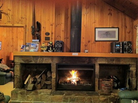 Benmore Ski Club - VIC Tourism 0