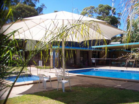 Bonnie Doon's Lakeside Leisure Resort - VIC Tourism 6