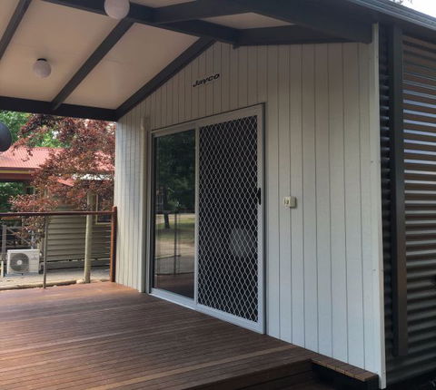Bright Freeburgh Caravan Park - VIC Tourism 4