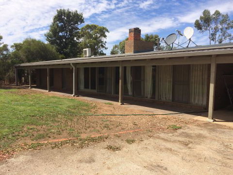 Coonara Farm Stay - VIC Tourism 0