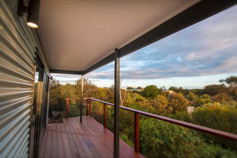 Coorong Cabins - VIC Tourism 8