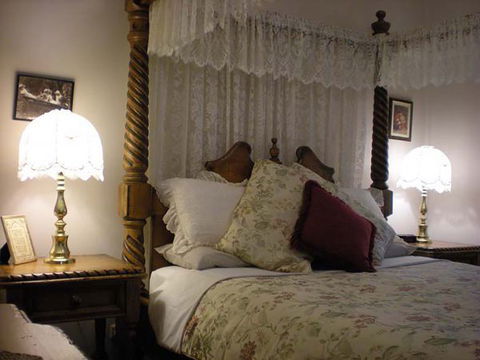 Cottages Of Mt. Dandenong - VIC Tourism 1