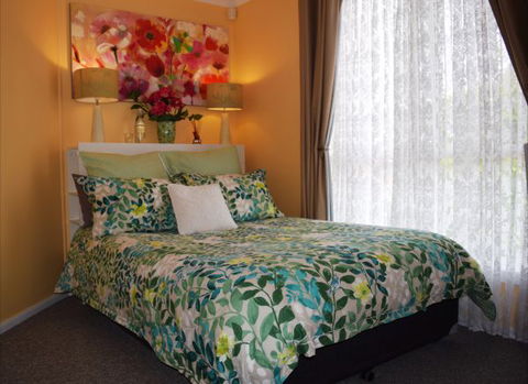 Cutmore Cottages Bed And Breakfast - VIC Tourism 3
