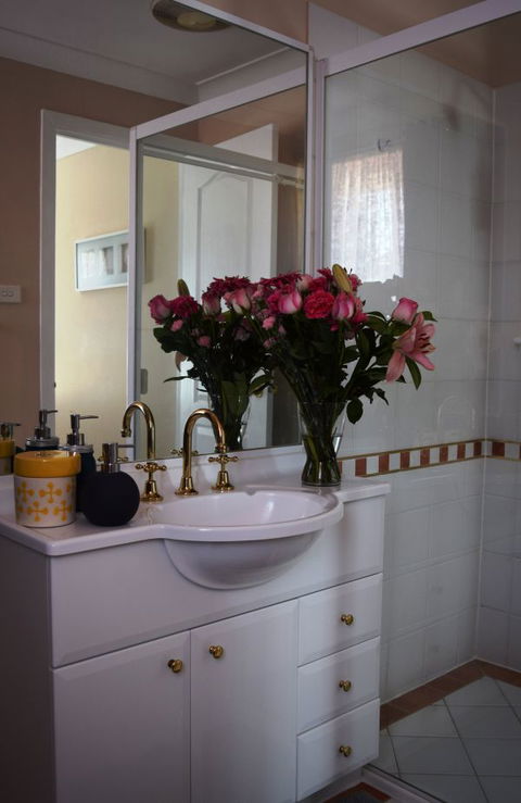 Cutmore Cottages Bed And Breakfast - VIC Tourism 8