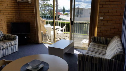 Dolphins Of Mollymook Motel - VIC Tourism 3