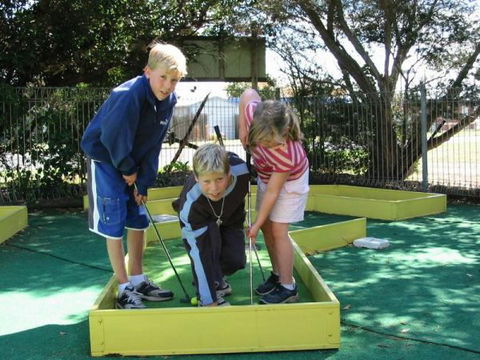 Dylene Caravan Park - VIC Tourism 6