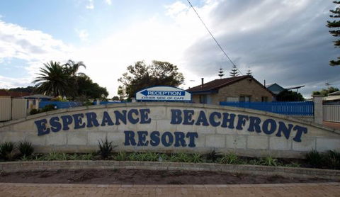 Esperance Beachfront Resort - VIC Tourism 0