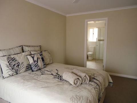 Flinders Bush Retreats - VIC Tourism 6