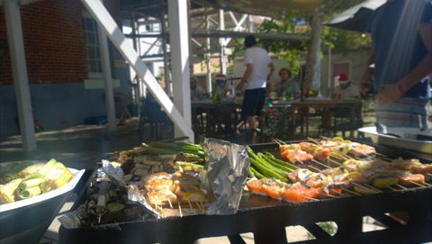 Foreshore Backpackers - VIC Tourism 2