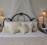 Garden Cottage B and B - VIC Tourism