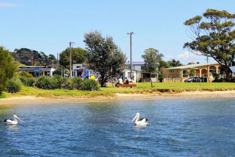 South Coast Retreat - VIC Tourism 0