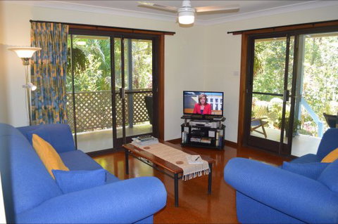 Halcyon Retreat - VIC Tourism 1