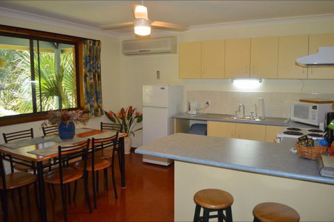 Halcyon Retreat - VIC Tourism 4