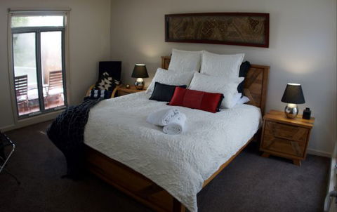 Hemley House - VIC Tourism 1