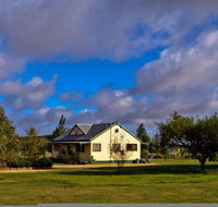 Heatherington Cottage - VIC Tourism