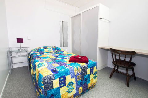 Tropical Lodge - VIC Tourism 2